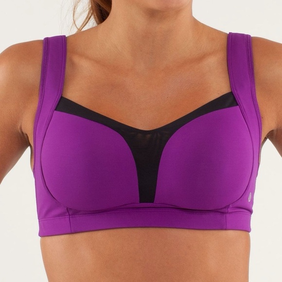 Lululemon| $15| Ta Ta Tamer ll Purple/Black Activewear Sports Bra Sz 4 - Picture 4 of 4